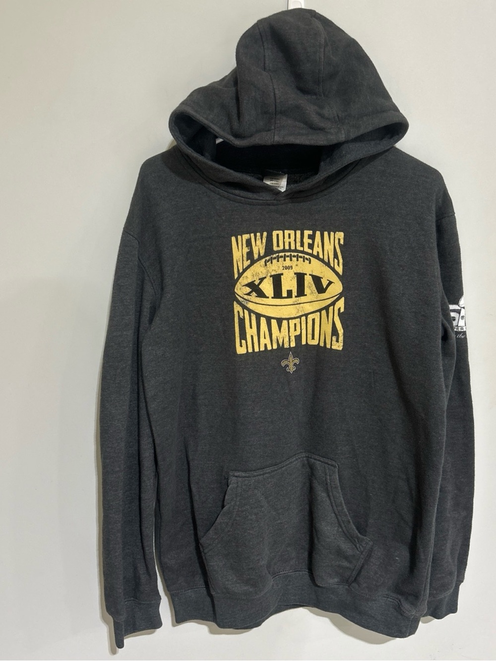 Outerstuff NEW ORLEANS SAINTS XLIV SUPER BOWL CHAMPIONS Pullover GREY Hoodie XL.